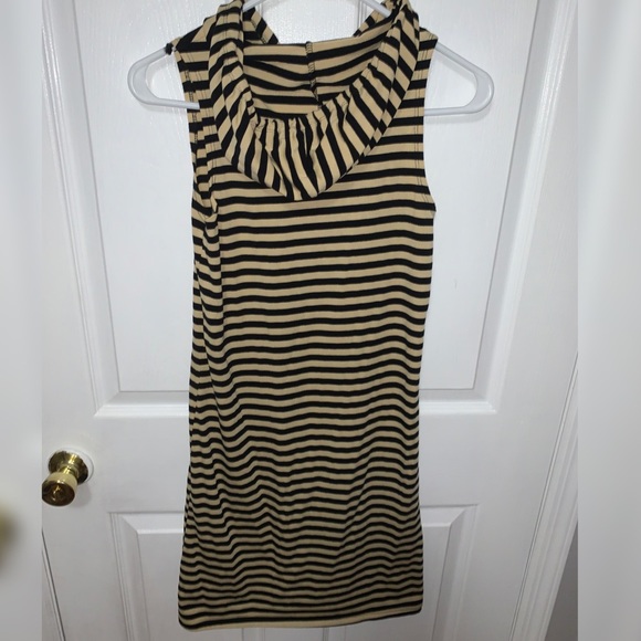 Striped dress - Picture 2 of 2